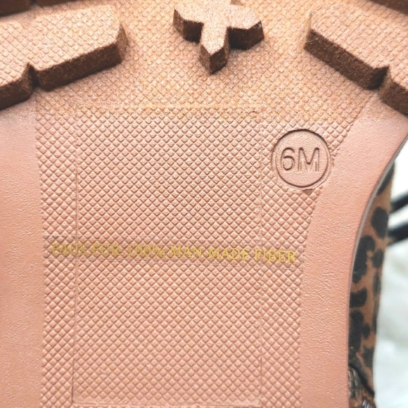 Ann Taylor LOFT Animal Print Shearling Lined Lace Up Utility Combat Hike - Picture 9 of 11